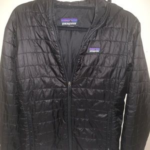 Patagonia Black Bubble Jacket Small